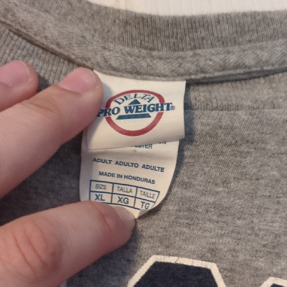 OCRACOKE ISLAND - Delta Gray Pro Weight T-Shirt - Picture 2 of 2